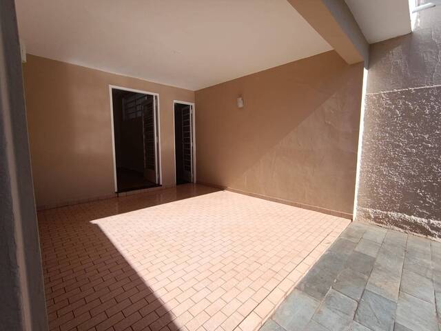 #4 - Casa para Venda em Ribeirão Preto - SP