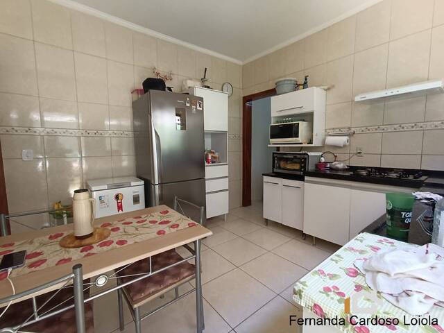 #18 - Casa para Venda em Ribeirão Preto - SP