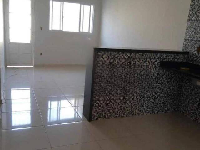 #22 - Casa para Venda em Ribeirão Preto - SP