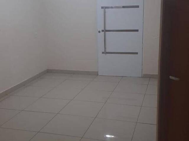 Casa para Venda em Ribeirão Preto - 4