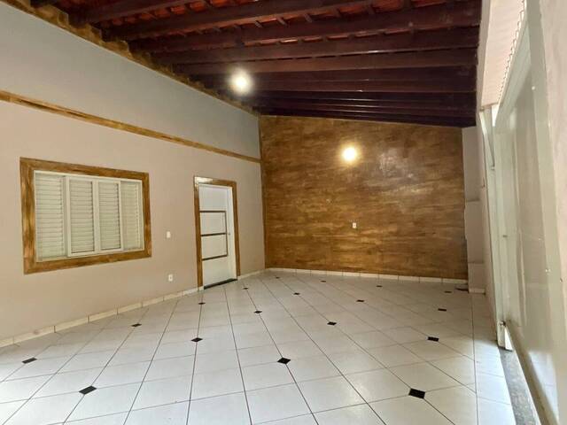 #32 - Casa para Venda em Ribeirão Preto - SP