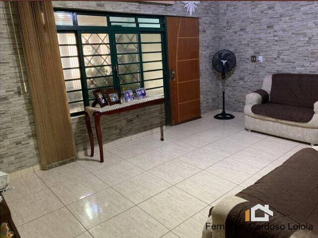 Casa para Venda em Ribeirão Preto - 3