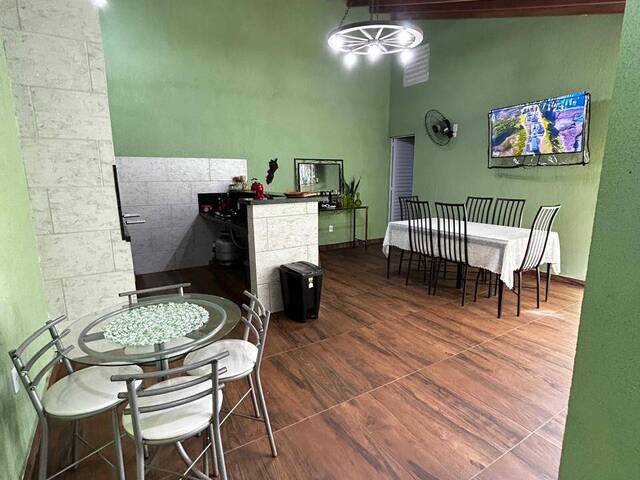 Casa para Venda em Ribeirão Preto - 2