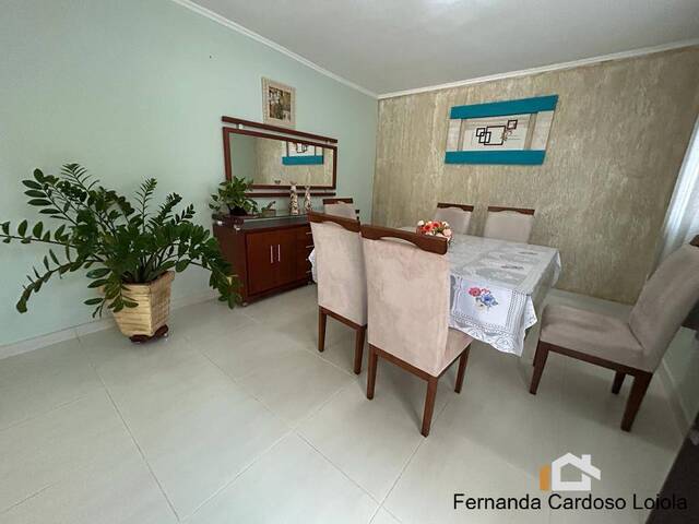 Casa para Venda em Ribeirão Preto - 2