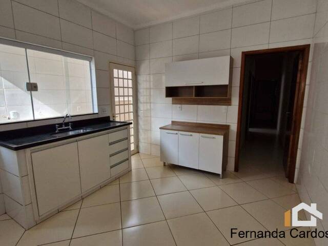 Casa para Venda em Ribeirão Preto - 3
