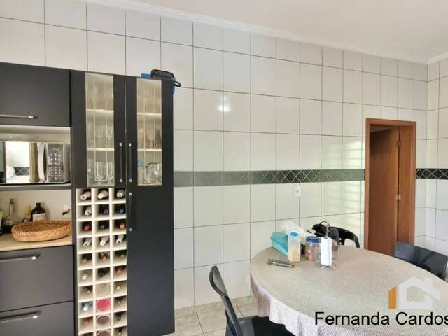 Casa para Venda em Ribeirão Preto - 3