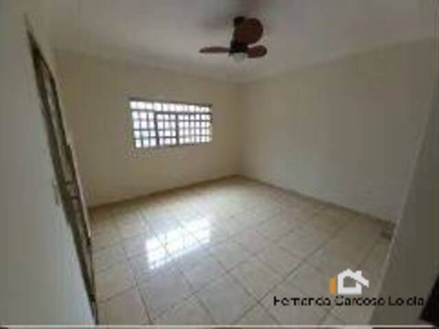 Casa para Venda em Ribeirão Preto - 2