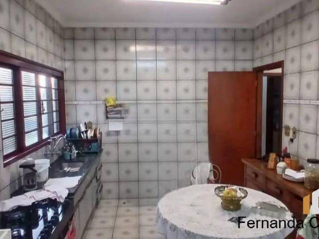 Casa para Venda em Ribeirão Preto - 3