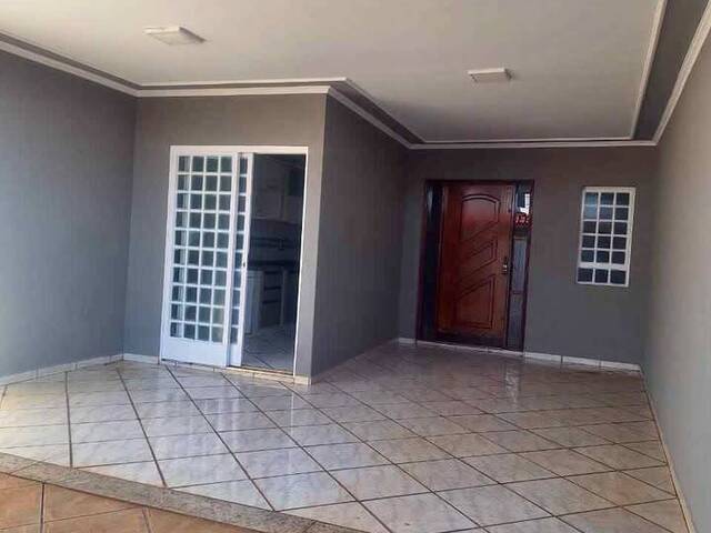 Casa para Venda em Ribeirão Preto - 3