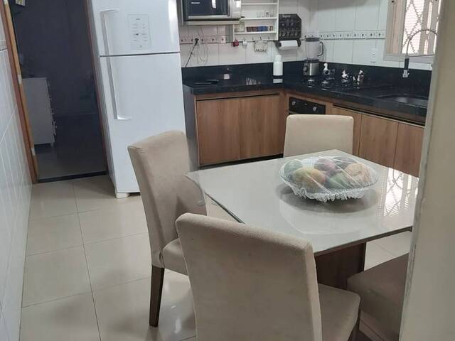 Casa para Venda em Ribeirão Preto - 2