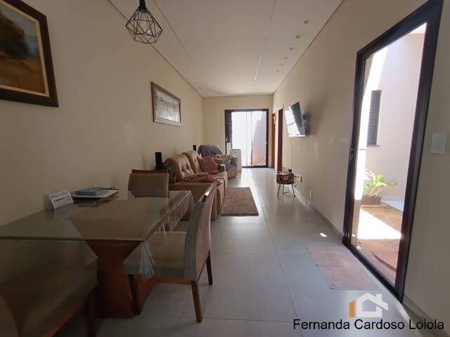 Casa para Venda em Ribeirão Preto - 3