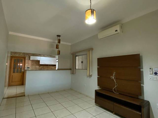 #143 - Casa para Venda em Ribeirão Preto - SP