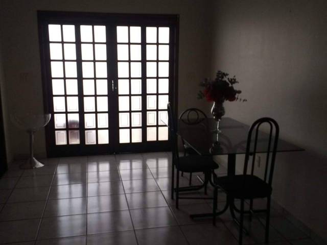 Casa para Venda em Ribeirão Preto - 3