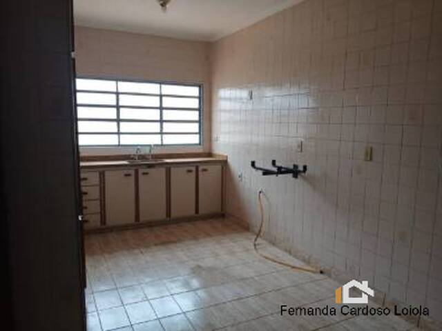 Casa para Venda em Ribeirão Preto - 4