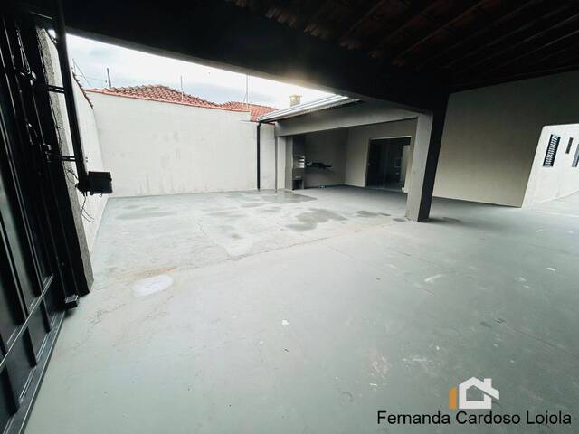 Casa para Venda em Jardinópolis - 2