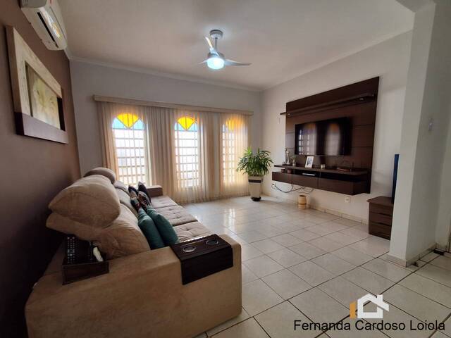 Casa para Venda em Ribeirão Preto - 3