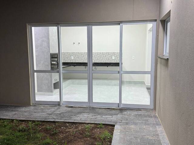 Casa para Venda em Ribeirão Preto - 2