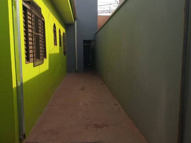 Casa para Venda em Ribeirão Preto - 3