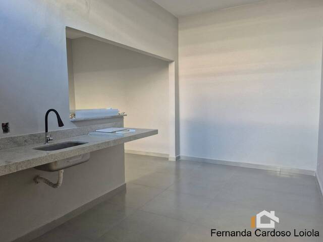 Casa para Venda em Ribeirão Preto - 3