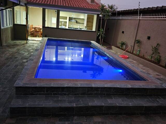 Casa para Venda em Ribeirão Preto - 2