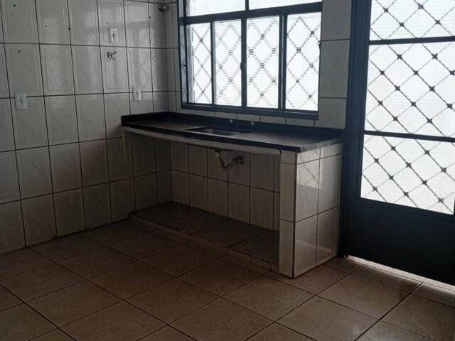 Casa para Venda em Ribeirão Preto - 3