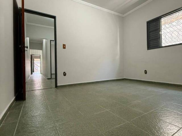 Casa para Venda em Ribeirão Preto - 4