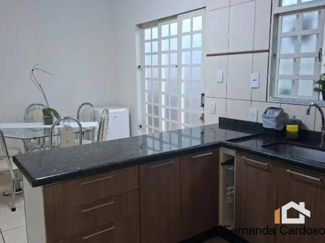 Casa para Venda em Ribeirão Preto - 2