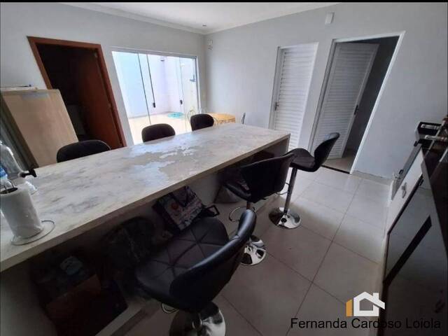 Casa para Venda em Ribeirão Preto - 3