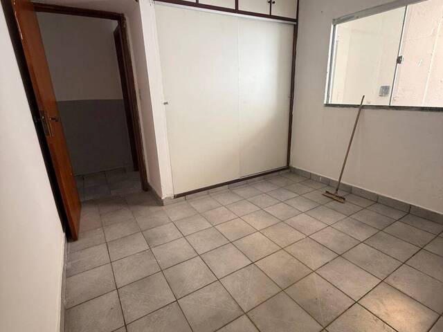 Casa para Venda em Ribeirão Preto - 4