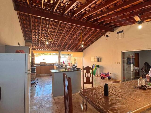 Casa para Venda em Ribeirão Preto - 3