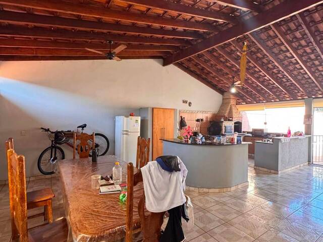 Casa para Venda em Ribeirão Preto - 2