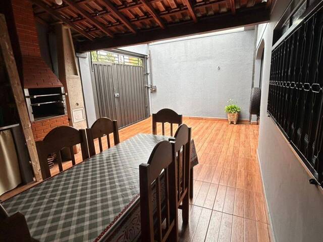 Casa para Venda em Ribeirão Preto - 3