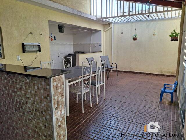 Casa para Venda em Ribeirão Preto - 4