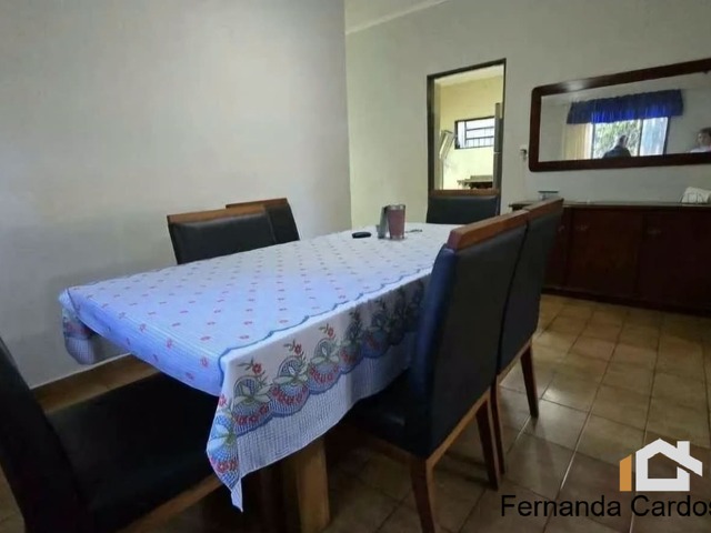 Casa para Venda em Ribeirão Preto - 5