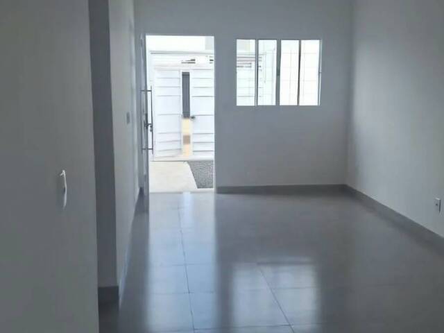 #512 - Casa para Venda em Ribeirão Preto - SP