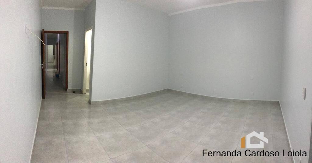 Casa, 3 quartos, 182 m² - Foto 2