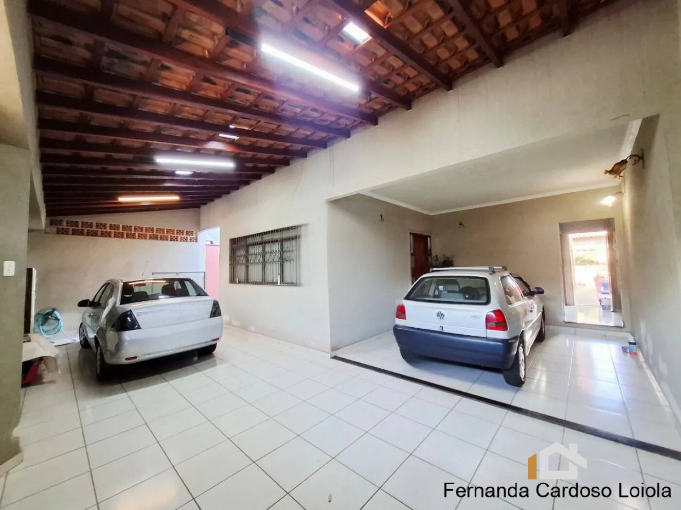 Casa, 3 quartos, 175 m² - Foto 1