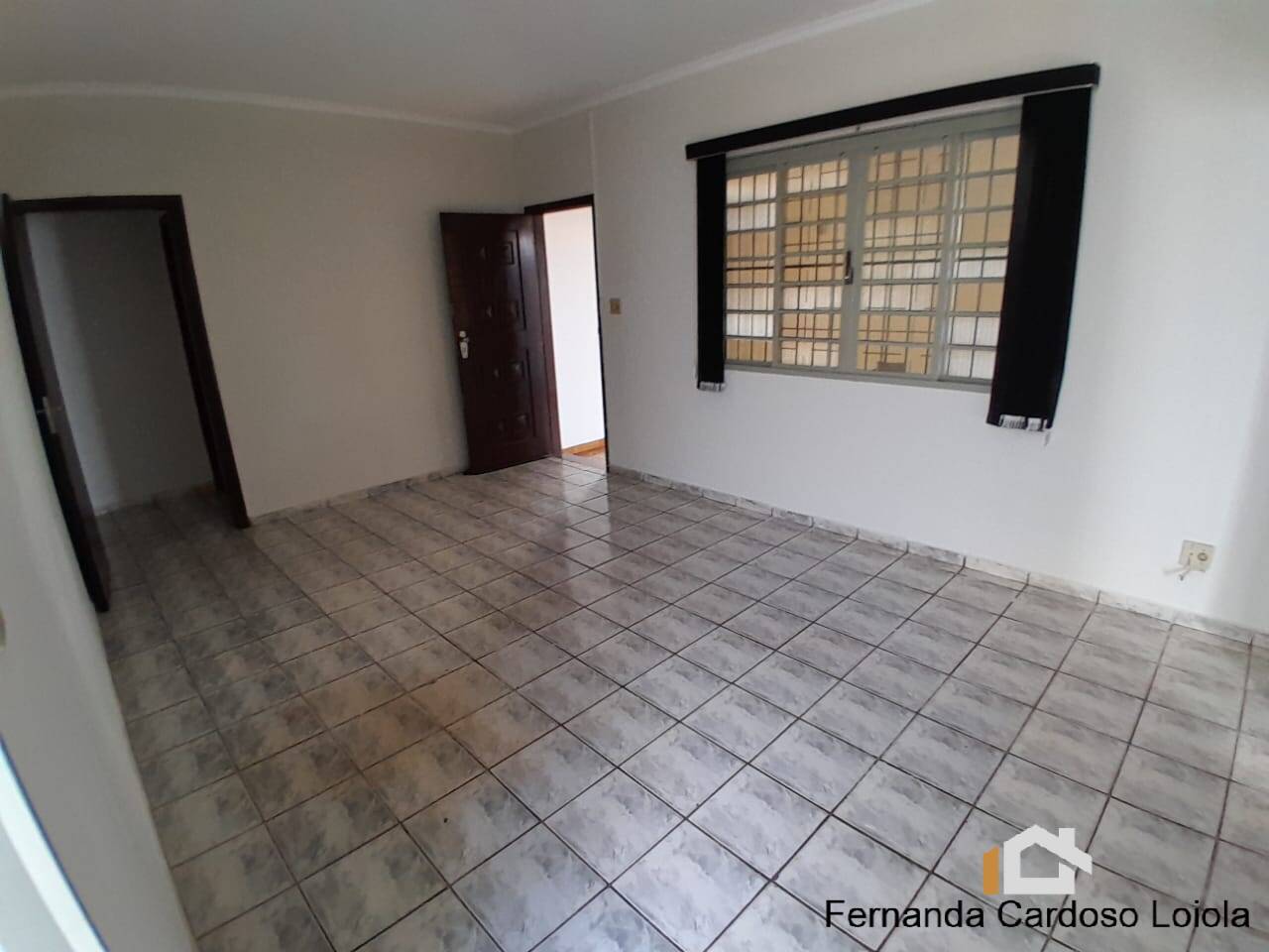 Casa, 4 quartos, 144 m² - Foto 1
