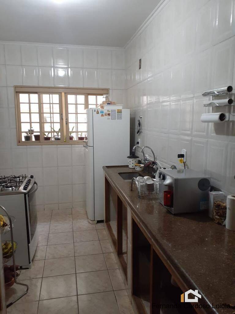 Casa, 3 quartos, 176 m² - Foto 9