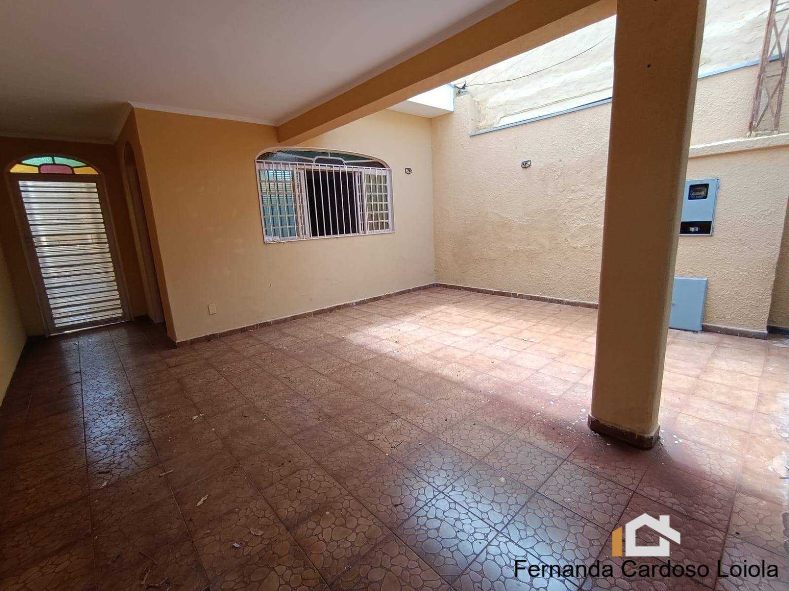 Casa, 1 quarto, 143 m² - Foto 1