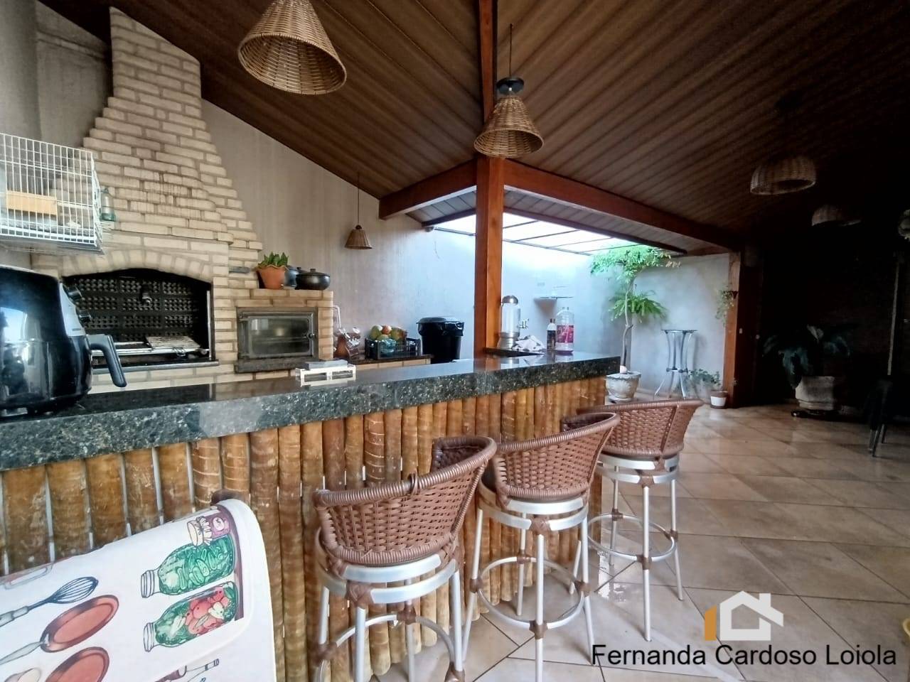 Casa, 3 quartos, 200 m² - Foto 2