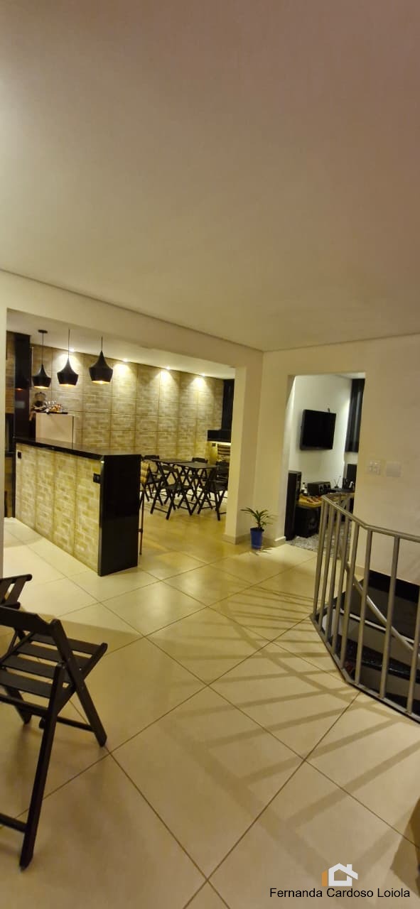 Apartamento, 2 quartos, 61 m² - Foto 1