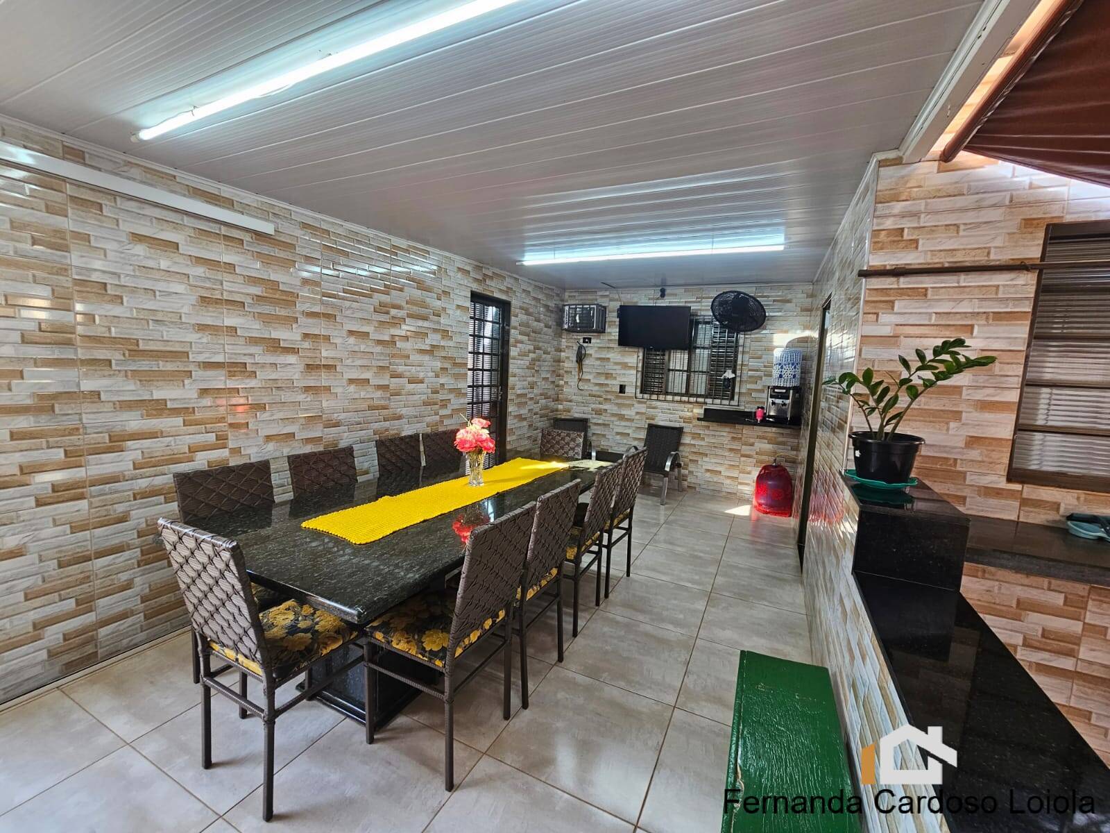 Casa, 3 quartos, 200 m² - Foto 2