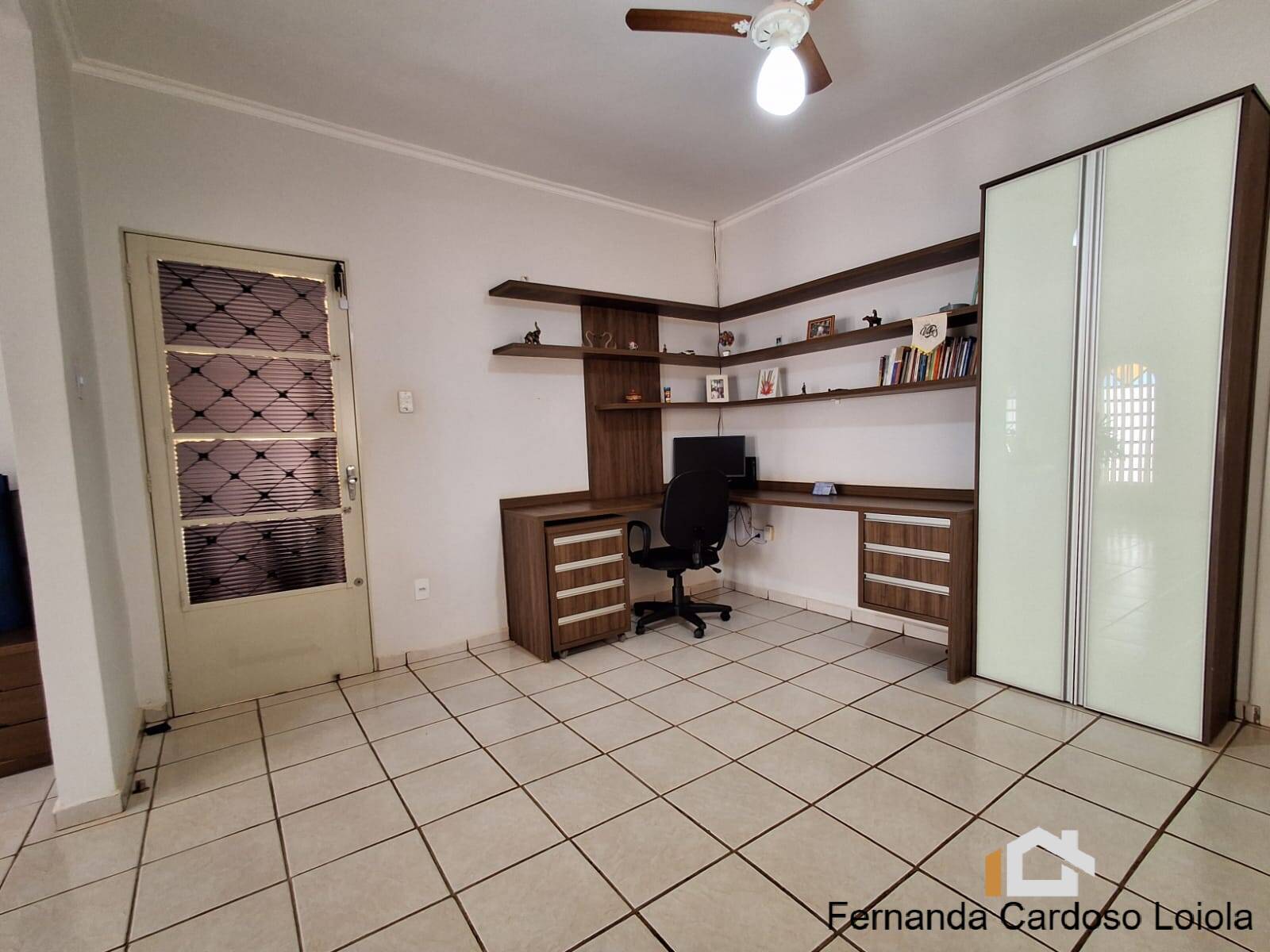 Casa, 2 quartos, 279 m² - Foto 8
