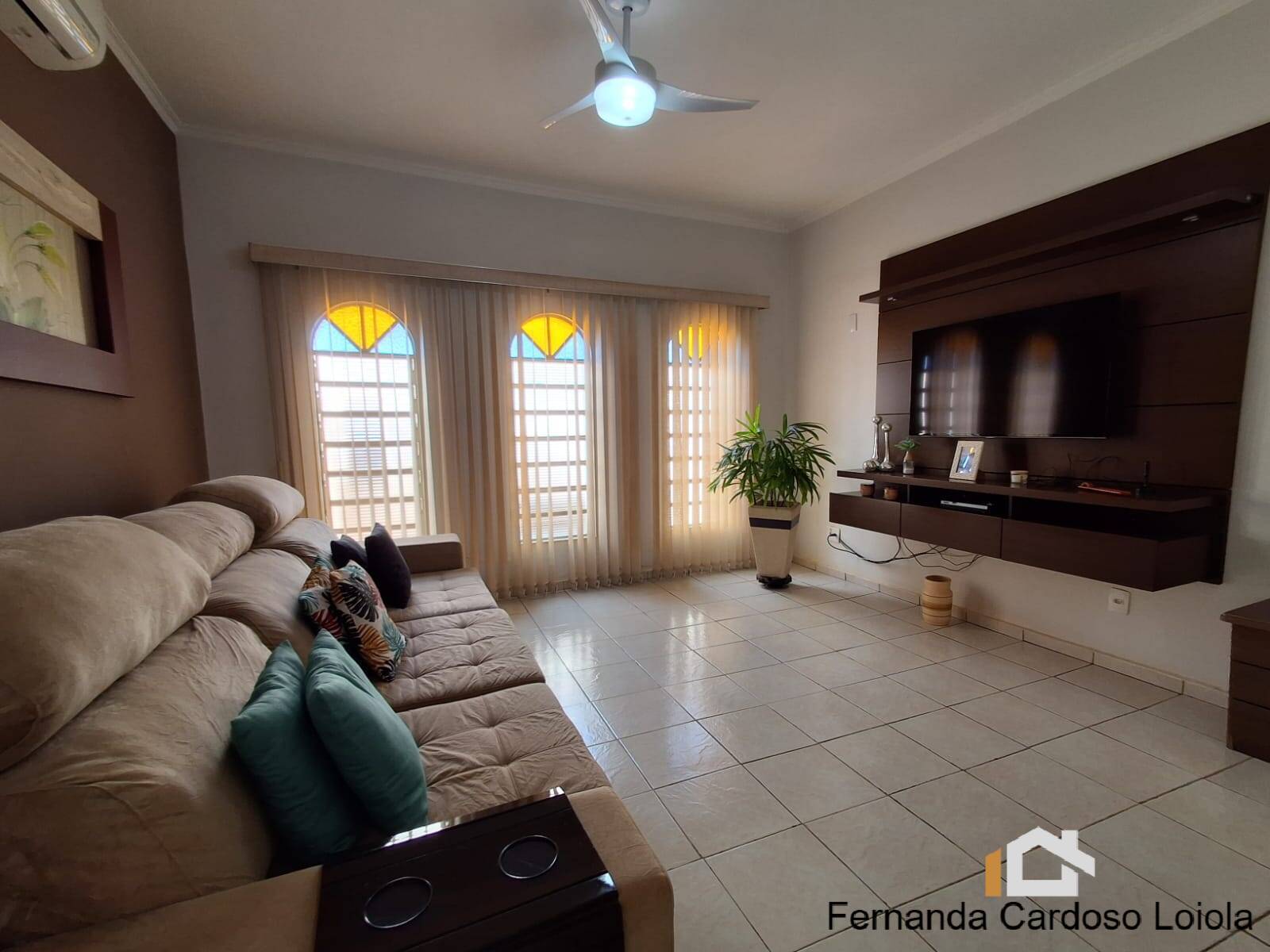 Casa, 2 quartos, 279 m² - Foto 4