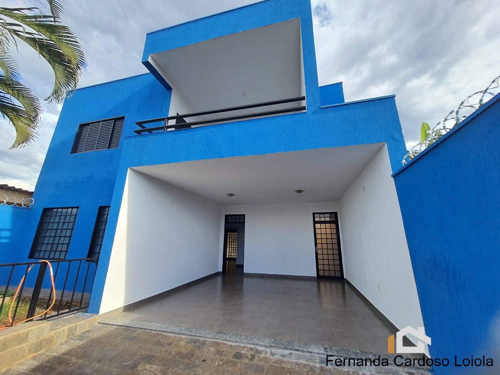 Casa, 5 quartos, 250 m² - Foto 1