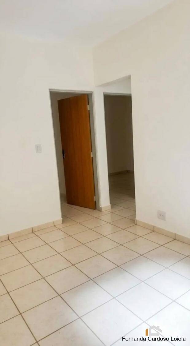 Apartamento, 2 quartos, 44 m² - Foto 2
