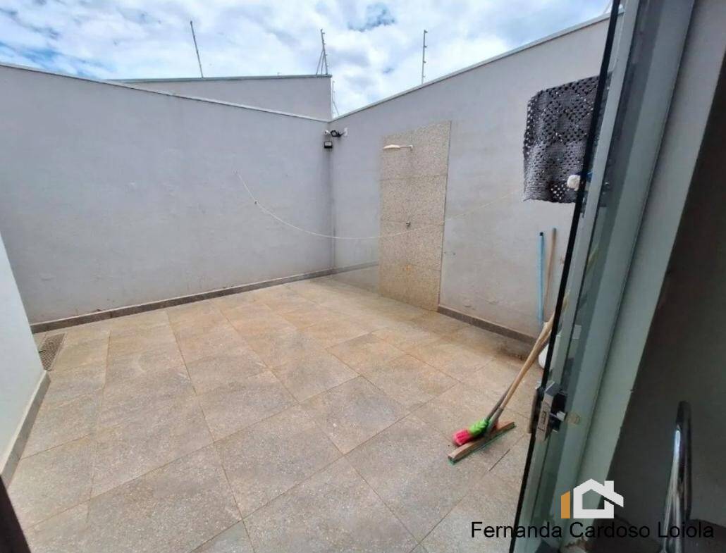 Casa, 3 quartos, 200 m² - Foto 8