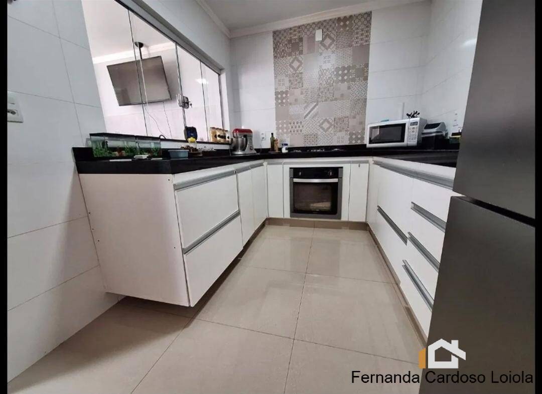 Casa, 3 quartos, 200 m² - Foto 5