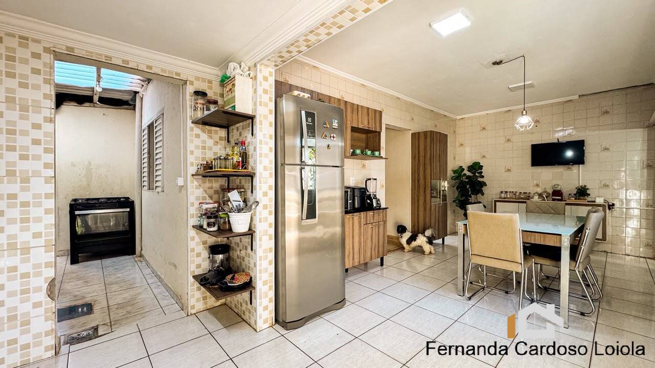 Casa, 3 quartos, 200 m² - Foto 4